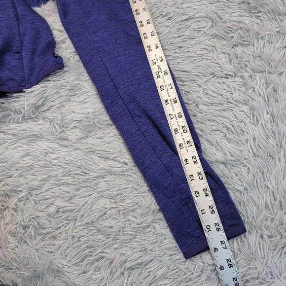 Under Armour Sweatshirt Womens M Purple Hoodie Cold Gear Zip Up Athletic Pockets - Picture 5 of 12